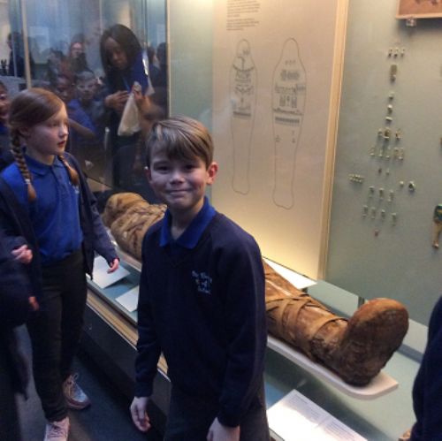 Y4britishmuseum1